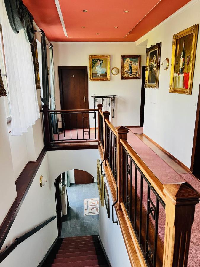 Penzion Villa Ancora Šumperk エクステリア 写真