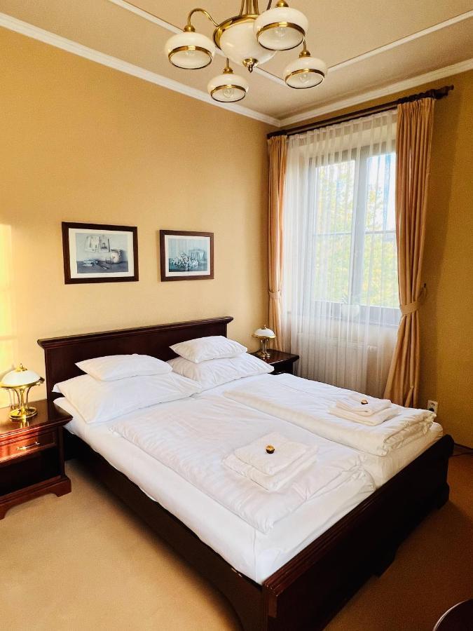 Penzion Villa Ancora Šumperk エクステリア 写真