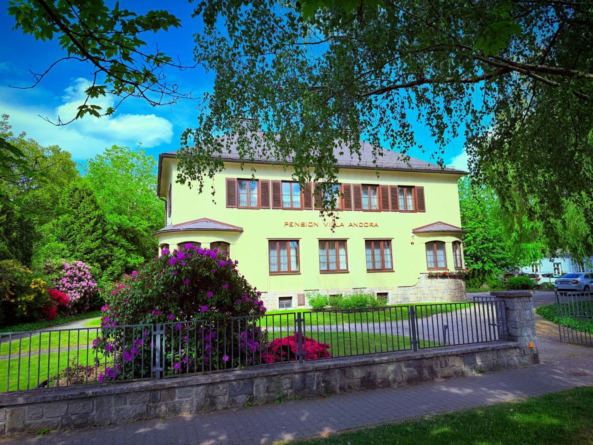Penzion Villa Ancora Šumperk エクステリア 写真